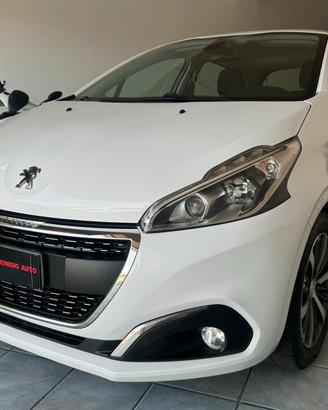 Peugeot 208 1.2 82CV - 2017