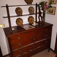 Credenza con piattaia Antica