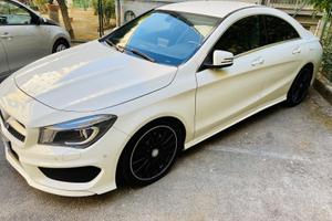 Mercedes CLA 220d AMG Premium sport Dark Night