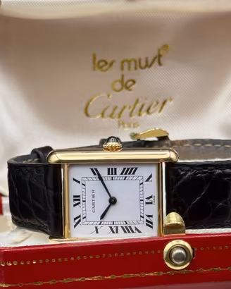 CARTIER Tank Louis