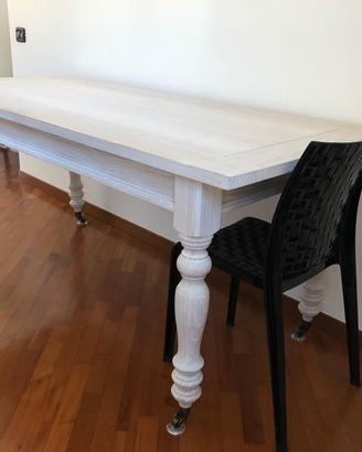 Tavolo legno salotto/cucina