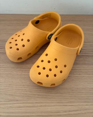 Crocs classic bimbo/a 25/26 orange sorbet