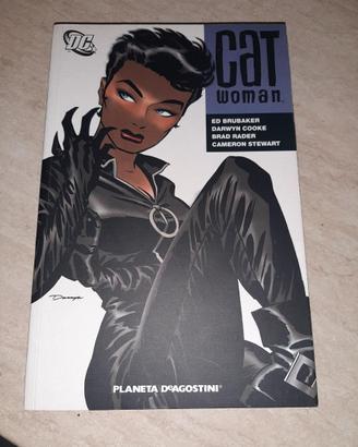 Catwoman di Ed Brubaker Darwin Cooke Planeta
