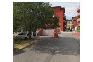 Posto auto coperto viale Adua zona Conad