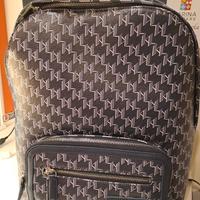 Karl Lagerfeld

Zaino K/Voyage

