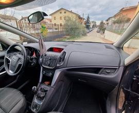 Splendida opel zafira.tourer 1600