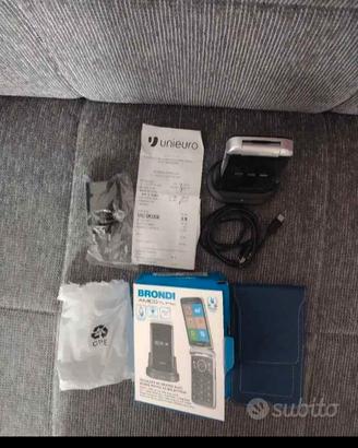 Telefono Brondi Amico Flip + base ricarica