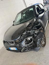 NISSAN JUKE 1.5 - Incidentata