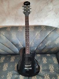 Fender Mustang IV-Epiphone Special II-Fender MS4