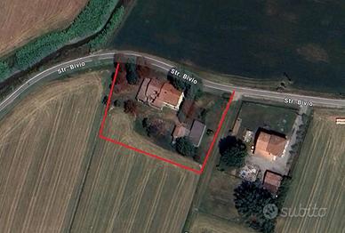 Rustico / Casale di 500 m² con più di 5 locali e b