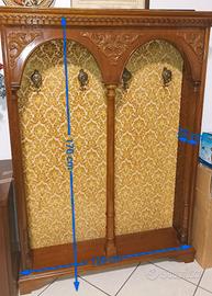 Appendiabiti, mobile d'ingresso e specchio