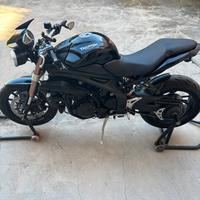 Triumph speed triple 1050