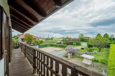 CASA SEMINDIPENDENTE A SAN MAURIZIO CANAVESE