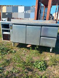 tavolo  frigorifero professionale 