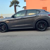 Stelvio veloce 210cv UNICOPROPIETARIOkm originali