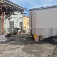 CASA INDIPENDENTE A PIEDIMONTE ETNEO