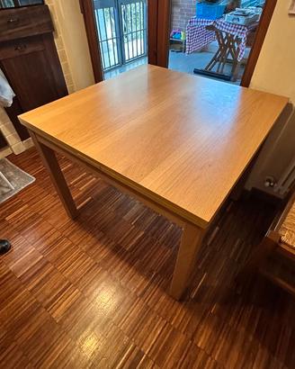 tavolo in legno allungabile