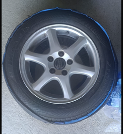 Cerchio in lega Volvo 15" completo di pneumatico
