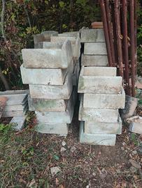 Blocco di contenimento 