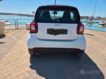 smart four two