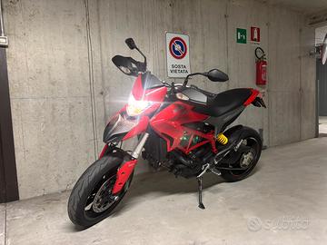 Ducati Hipermotard 821