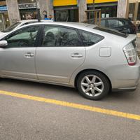 toyota prius ibrida 2008