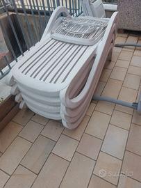Lettino in plastca prendisole
