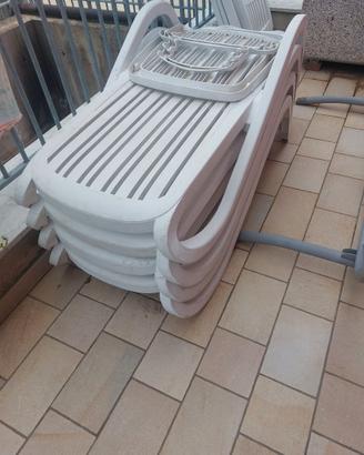 Lettino in plastca prendisole