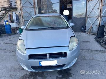 Ricambi Fiat Grande Punto 1.9 MTJ 120cv del 2006