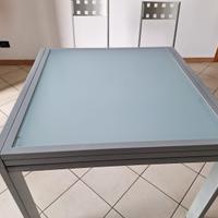 Tavolo vetro satinato allungabile