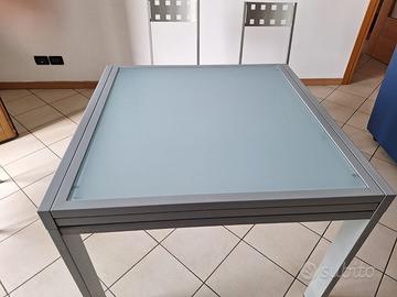 Tavolo vetro satinato allungabile