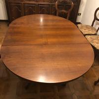 Tavolo rotondo in noce allungabile – anni ’60