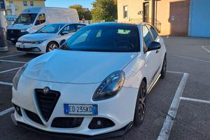 Alfa romeo Giulietta quadrifoglio 