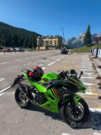 kawasaki ninja 500 se