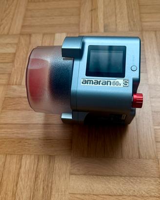 Luce continua Amaran 60xS + 2 batterie Neeweer NP