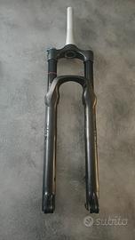 Forcella Rockshox Revelation 29 140mm noBoost