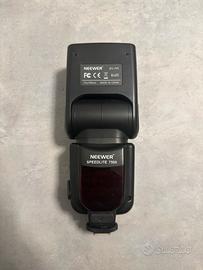 Flash Neewer speedlite 750II per Nikon