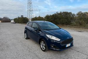 Ford Fiesta 1.4 5 porte Bz.- GPL Black & White Edi