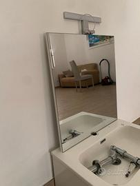 LAVABO BAGNO CON SPECCHIERA