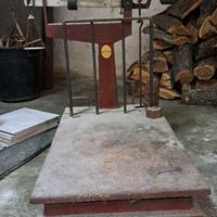 Bilancia bascula antica 300kg Sarzani
