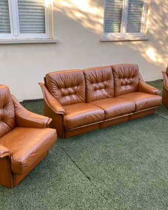 Salotto di Pregio anni '70 – Divano e 2 Poltrone