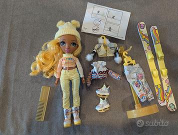 Bambola Rainbow High Winter Break Fashion Doll