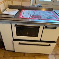Stufa demanincor  cucina economica