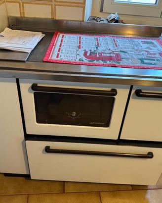 Stufa demanincor  cucina economica