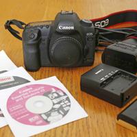CANON EOS 5D Mark II+CINEfinder e Impugnatura