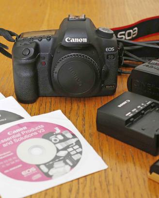 CANON EOS 5D Mark II+CINEfinder e Impugnatura