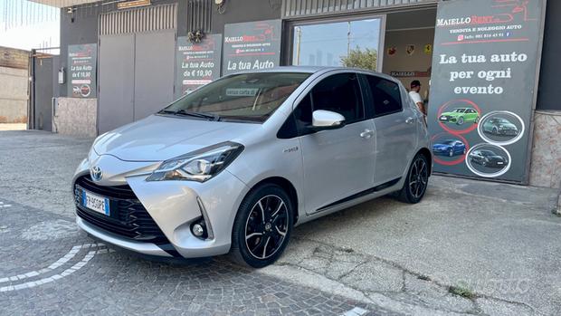 Toyota Yaris 1.5 Hybrid 5 porte Premiere
