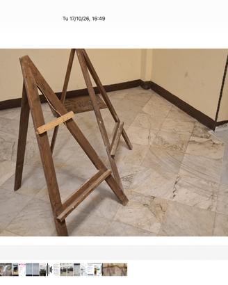 Cavalletto mostre quadri
