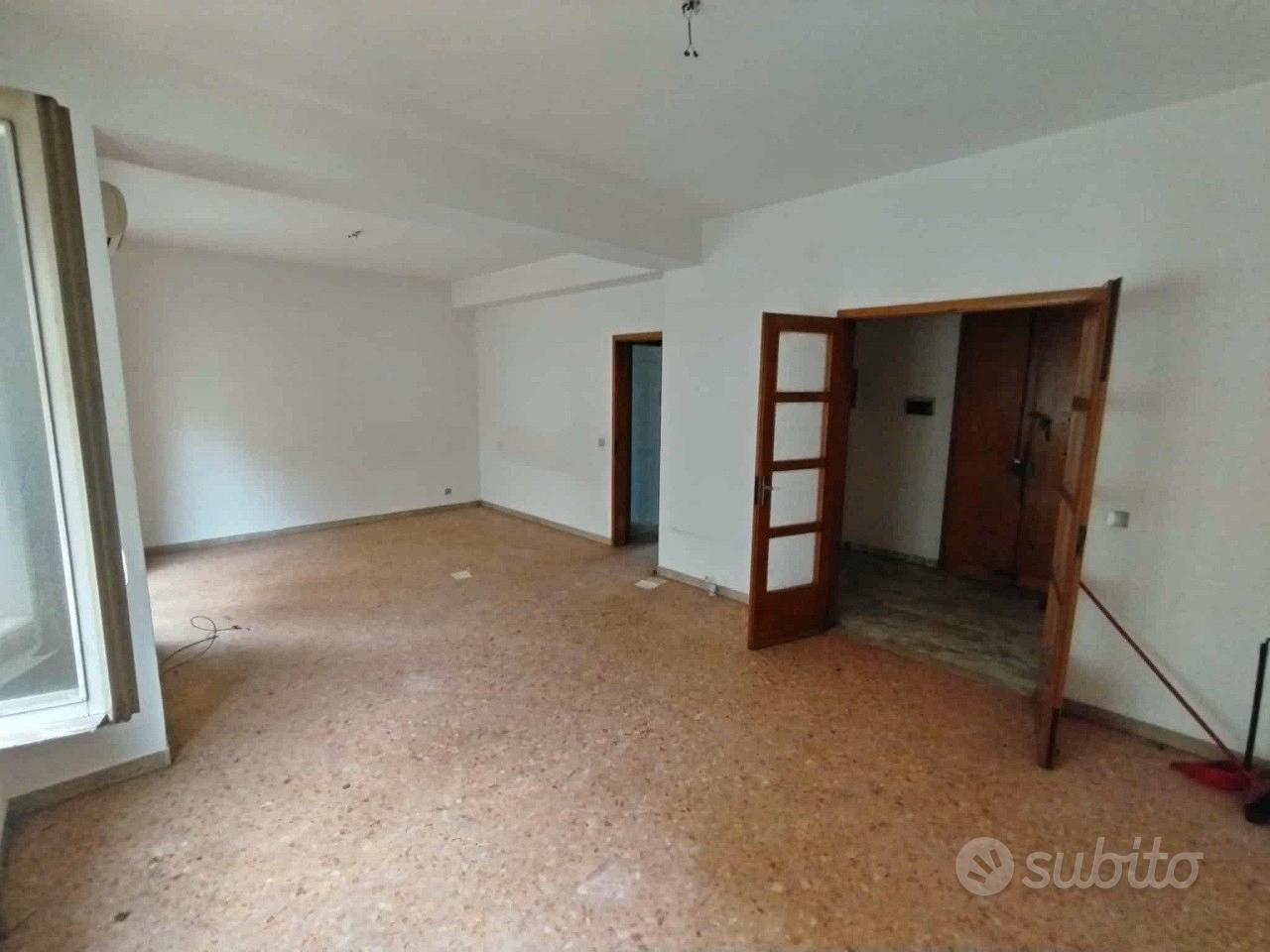 Apartment in Reggio di Calabria, Reggio Calabria - Vista 4