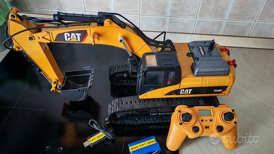 Escavatore Huina modello pesante